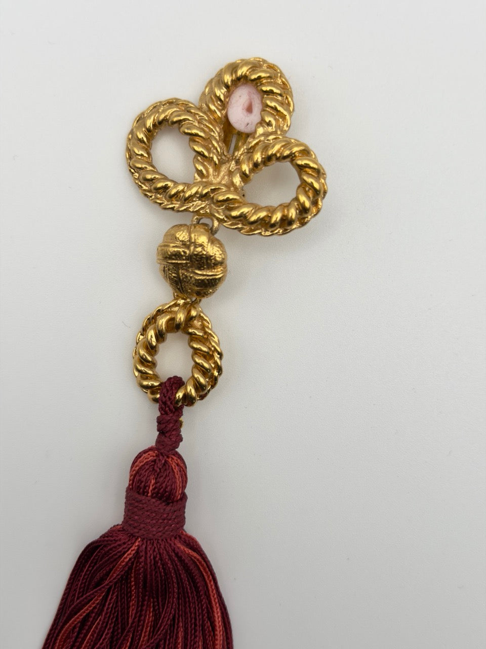 Yves Saint Laurent Clips