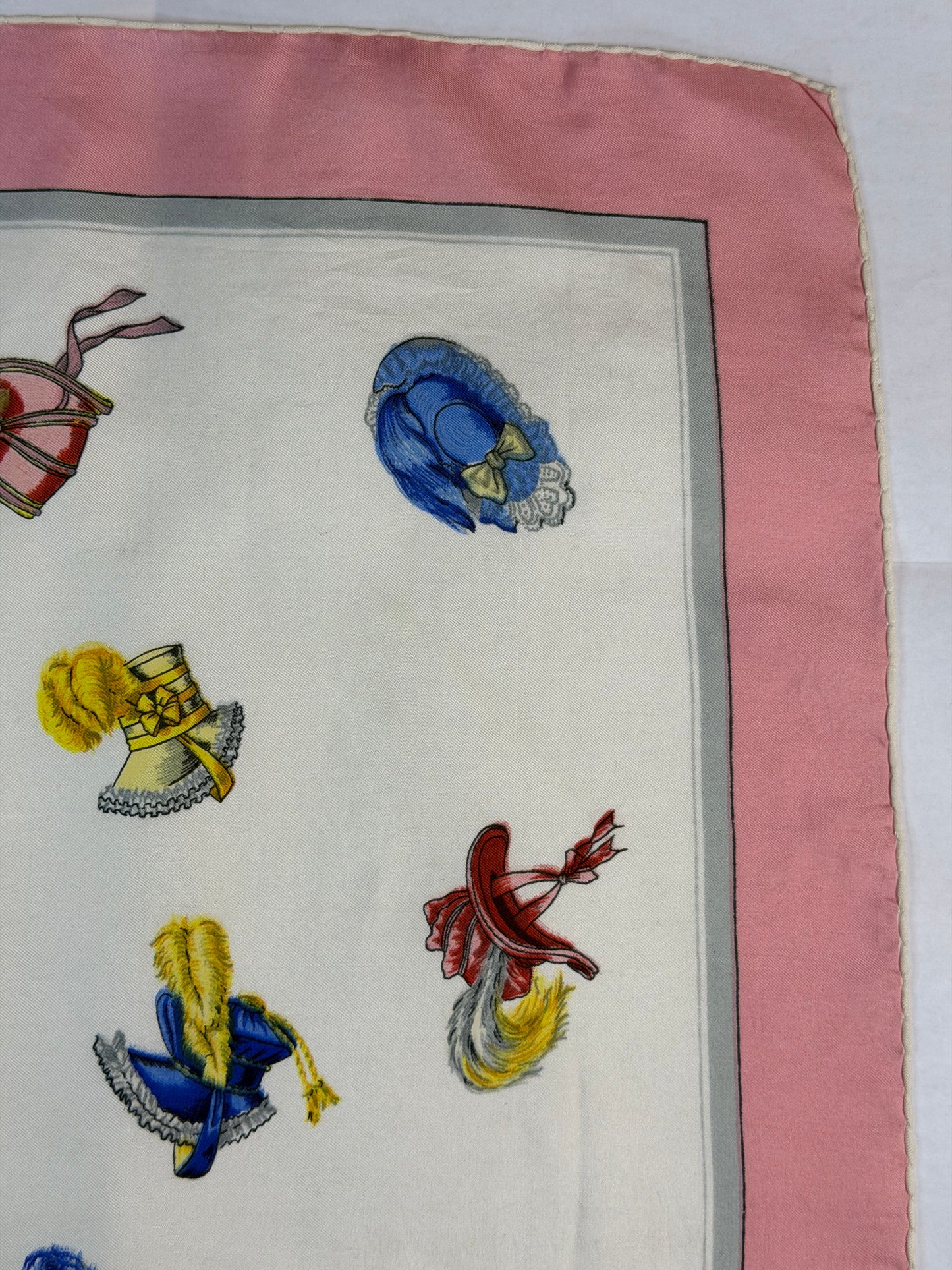Hermès  “Coiffes parisiennes”