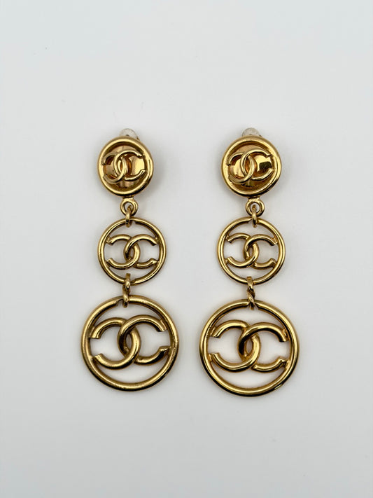 Chanel clips