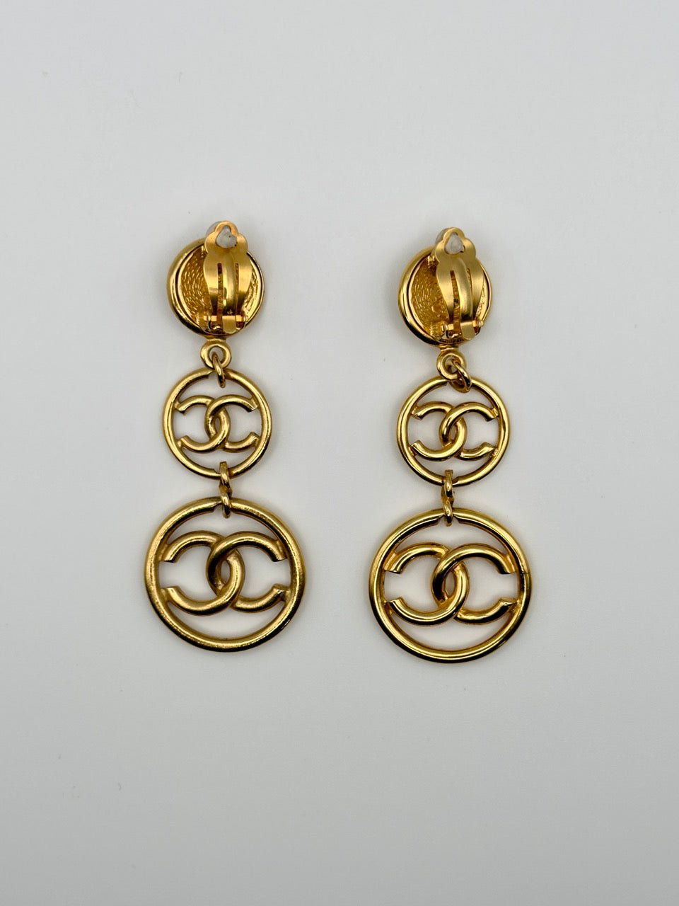 Chanel clips