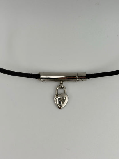 Hermes choker with heart