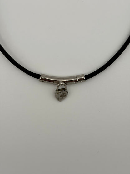Hermes choker with heart