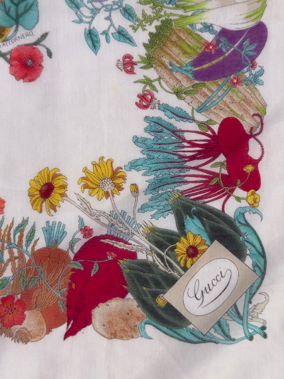 Gucci “Овочі”