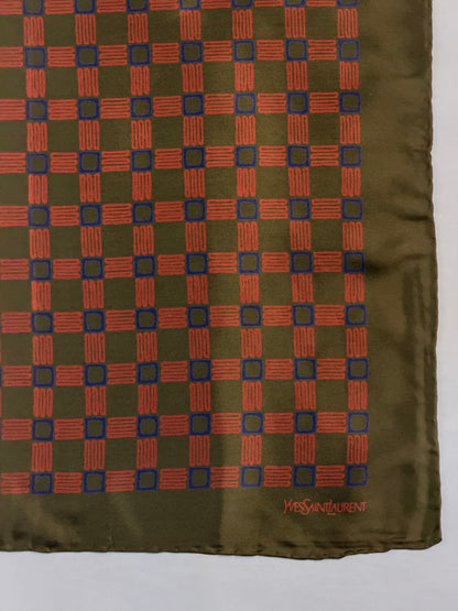 Yves Saint Laurent 45