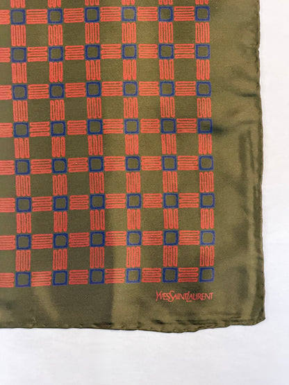 Yves Saint Laurent 45