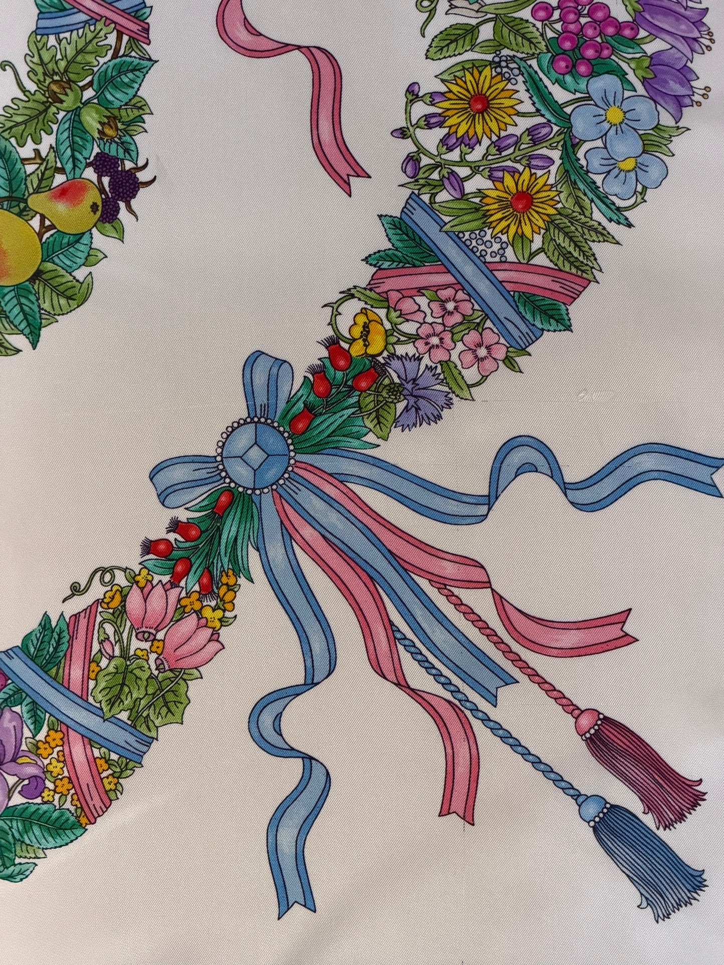 Gucci “Ghirlande”
