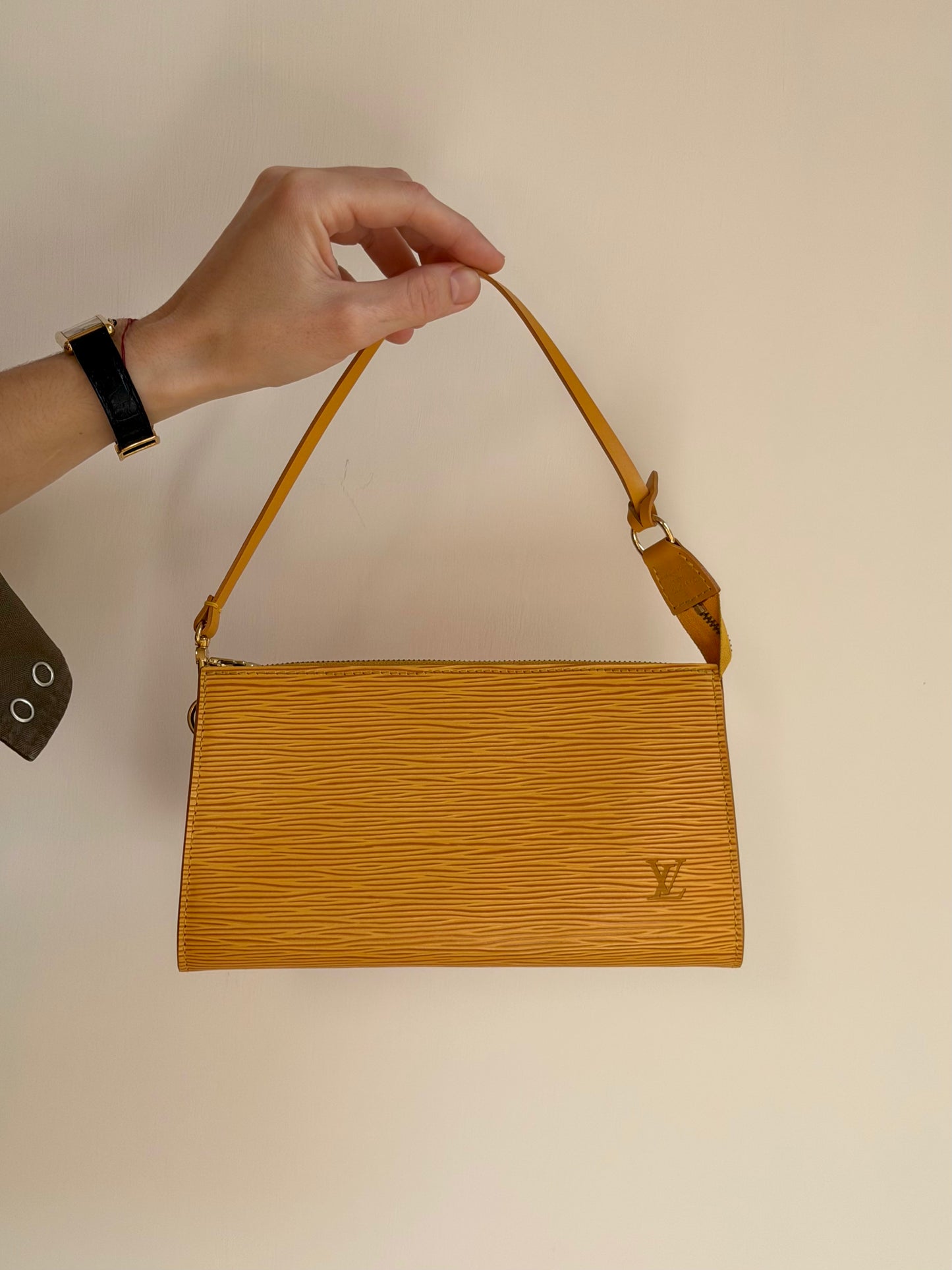 Louis Vuitton Pochette