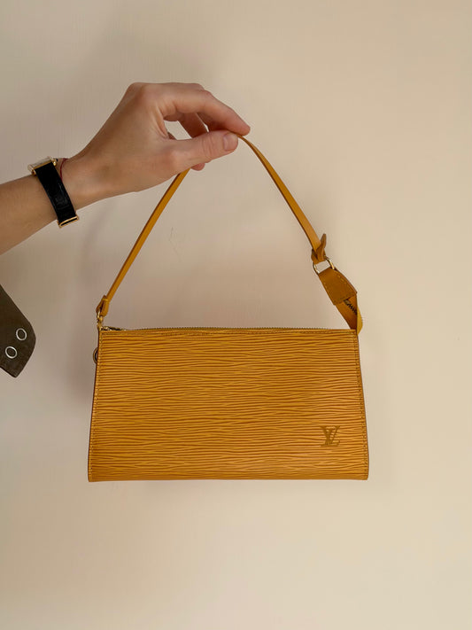 Louis Vuitton Pochette